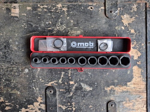 Neuf mob coffret metal - neuf,