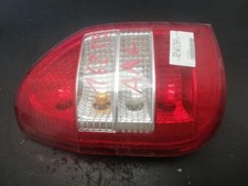 Feu arriere principal gauche