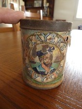 Très vieille boîte à tabac