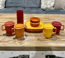 Vintage Tupperware Harvest Collection 20 Pc Set