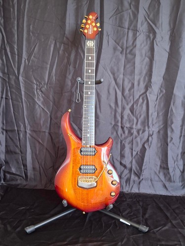 Ernie ball music man - ernie,