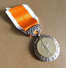Ancienne médaille Ministère