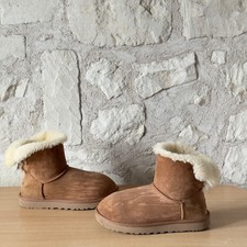 UGG Mini Bailey Bow II