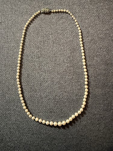 Collier perles blanches - perles,