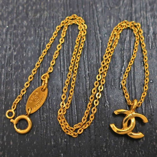 Collier pendentif chaîne
