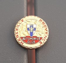 insigne Miniature Automobile