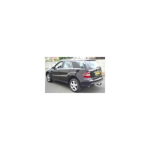 Attelage mercedes 2005 - m,