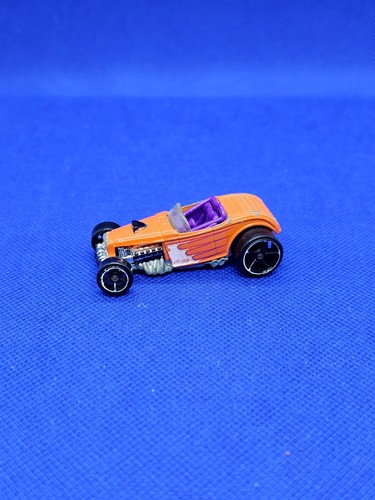 Hot wheels deuce - wheels,