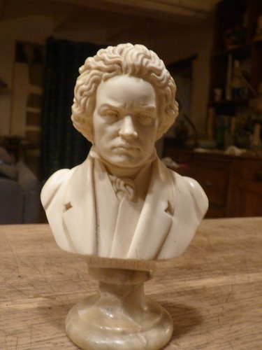 Buste beethoven signé - de,