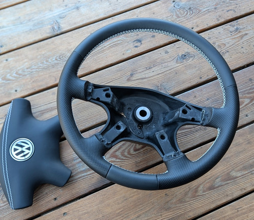 Volant cuir neuf pour t3 - cuir, t4