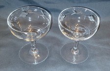 Duo de Coupes à Champagne