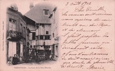 61 VIMOUTIERS LA COUR DE LA TETE BLANCHE