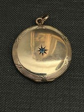 ANCIEN PENDENTIF PORTE PHOTO PLAQUÉ OR ET PIERRE BLEU