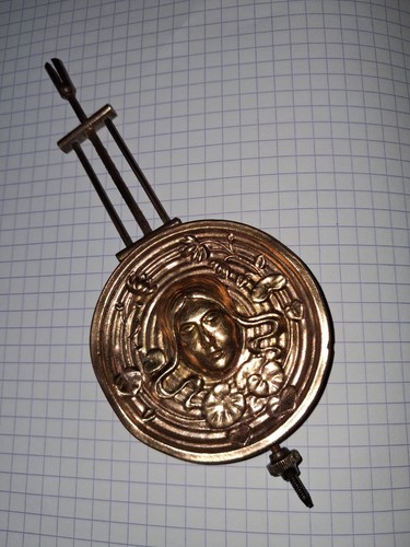Balancier ancien horloge - ancien,