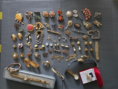 Bijoux anciens vintages - bijoux,