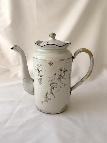 Cafetière émaillée vintage
