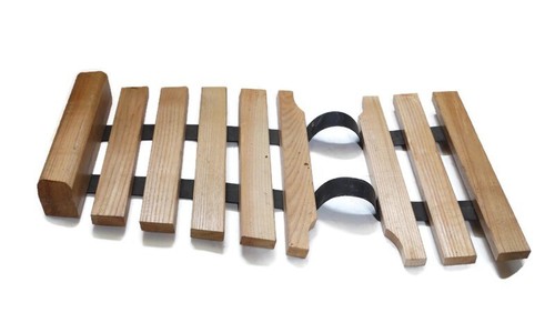Repose pieds plancher bois - bois,
