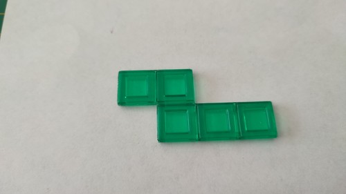 Polyominos vert pentominos - , en