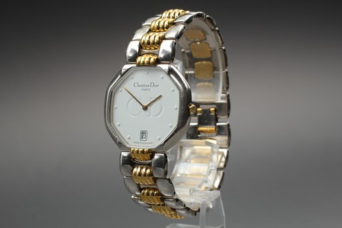 Presque comme neuve montre - comme, neuve]