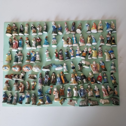 Lot 150 santons - 150, 4