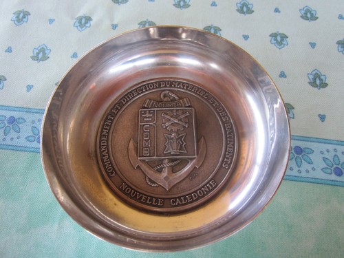 Coupelle metal argente