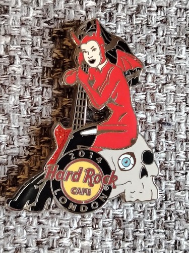 Pin girl hard rock cafe - girl, cafe/