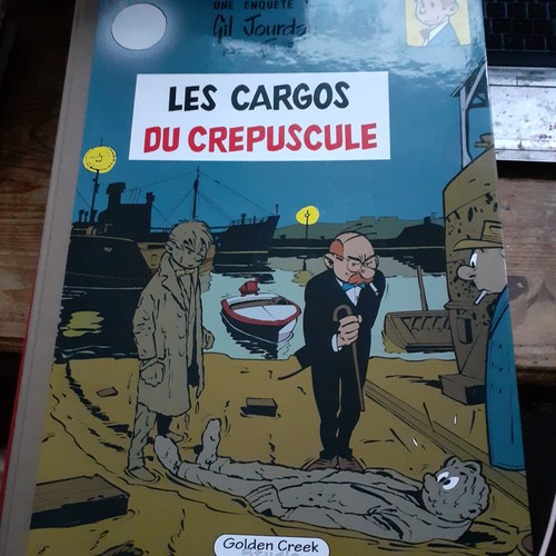 Les cargos crépuscule - cargos, gil