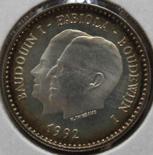 MEDAILLE LES GRANDS DESTINS DU 20EME SIECLE BAUDOUIN I FABIOLA BOUDEWIJN ARGENT