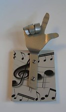 MAINTES DE DANDIE EN MÉTAL