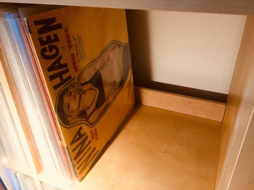 Record shelf stop - record, buffer