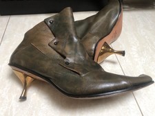 Cydwoq Kitten Heel Ankle Boots