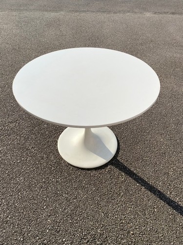 Table manger design elias - table,