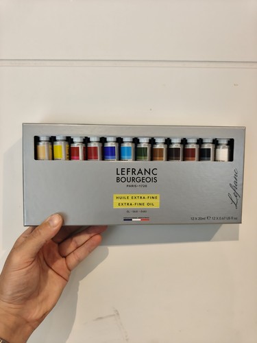 Boite tubes de peinture - boite,