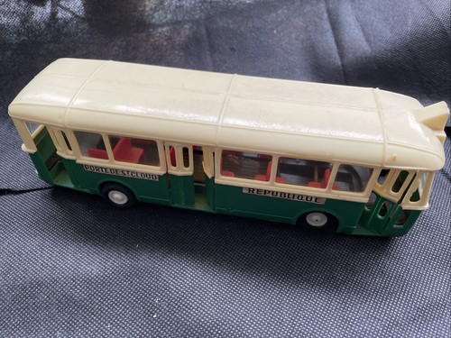 Bus parisien minialuxe parfait - bus,