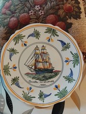 assiette de Malicorne signée