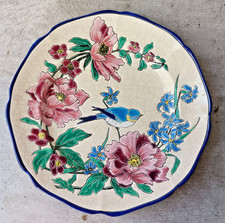 Assiette  en faîence des