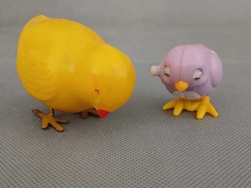 Lot poussins mécaniques - poussins,