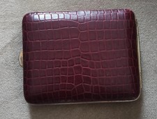 Porte cigarette en cuir