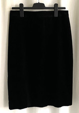 Jupe droite velours noir taille 44/46 pour fêtes comme neuve