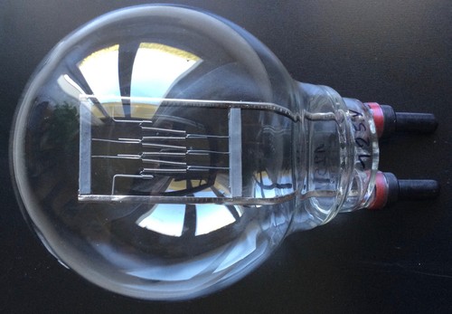 Grande ampoule philips 125 - 125, v