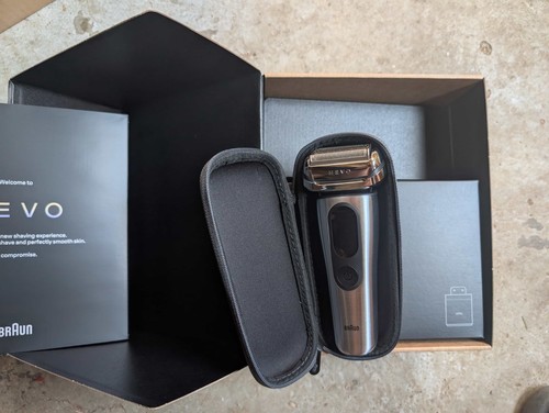 Neuf braun rasoir electrique - braun,