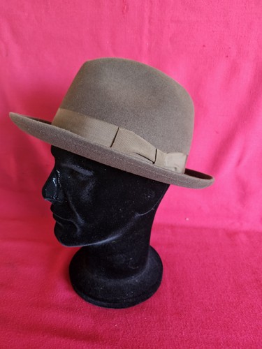 Chapeau mossant paris 56 - paris,