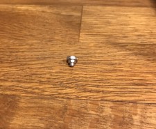 Bouchon pour capot du grand Tracteur 8/51 des Jouets Renault CIJ