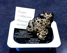 Roche volcanique dorée à la feuille d'or 22 carats fabriquée en Auvergne FRANCE