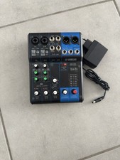 Table de mixage Yamaha MG06