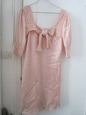 Robe cocktail mariage rose