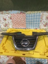 2011-2017 Nissan Juke Upper Middle Grille Rill Grile Gril