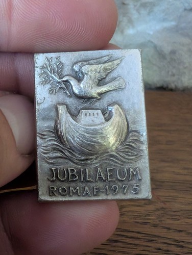 Broche religieuse jubilé - religieuse,
