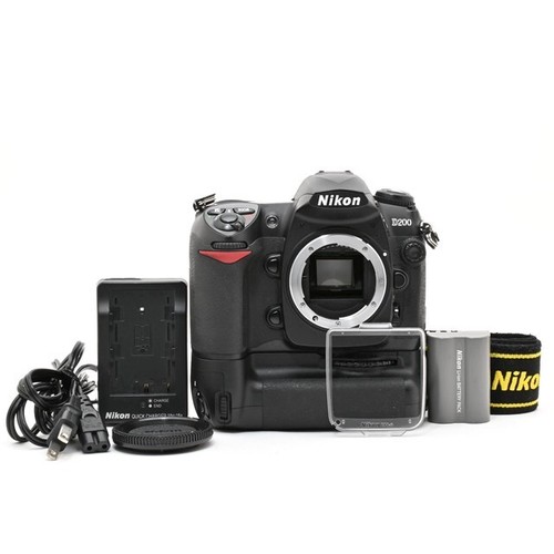 Nikon d200 dslr camera body - d200,