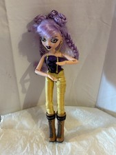 MGA 2012 poupée bratz